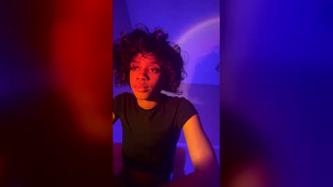 Snapshot of robynthegoddess chatting on 02-18-26, 11:01 robynthegoddess online show from 02-18-26, 11:01