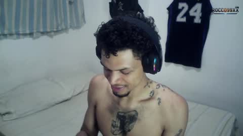 Snapshot of rocco99xx chatting on 11-14-25, 02:54 Rocco online show from 11-14-25, 02:54