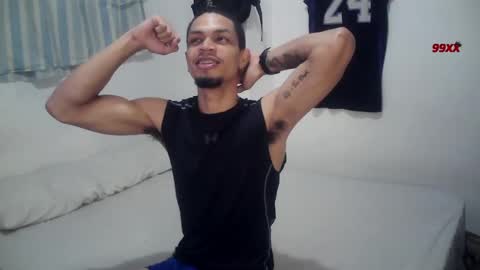 Snapshot of rocco99xx chatting on 11-27-25, 01:07 Rocco online show from 11-27-25, 01:07