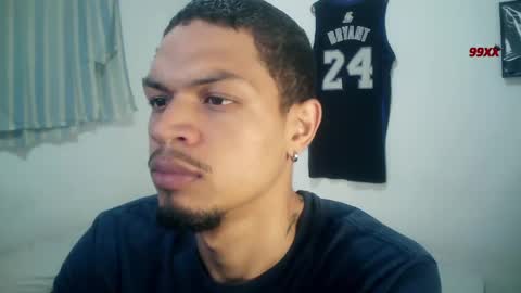 Snapshot of rocco99xx chatting on 11-27-25, 01:35 Rocco online show from 11-27-25, 01:35