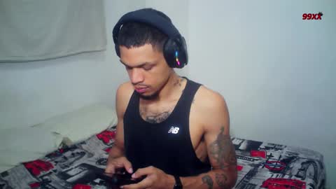 Snapshot of rocco99xx chatting on 12-15-25, 03:49 Rocco online show from 12-15-25, 03:49