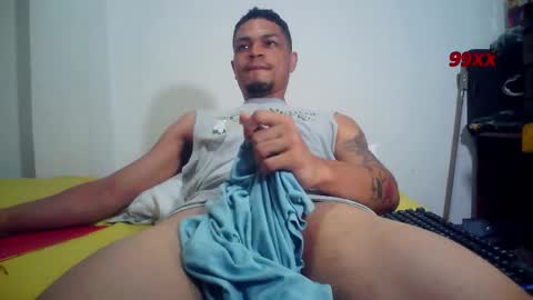 Snapshot of rocco99xx chatting on 03-25-26, 08:04 Rocco online show from 03-25-26, 08:04