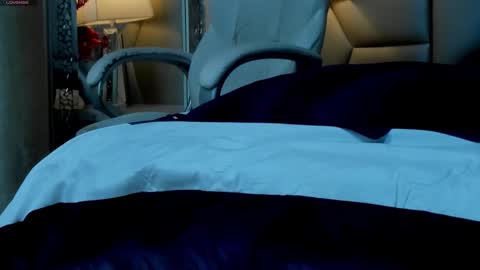 rocco_santos online show from 11-30-25, 02:32