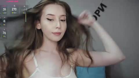 Snapshot of rocketsgirl chatting on 07-25-26, 06:33 rocketsgirl online show from 07-25-26, 06:33