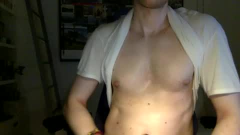 Snapshot of rocketviper chatting on 06-24-26, 12:53 RocketViper online show from 06-24-26, 12:53