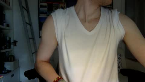 Snapshot of rocketviper chatting on 07-21-26, 02:41 RocketViper online show from 07-21-26, 02:41