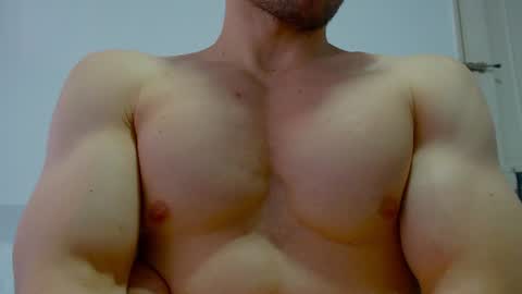 rocky muscle online show from 06-10-26, 05:34