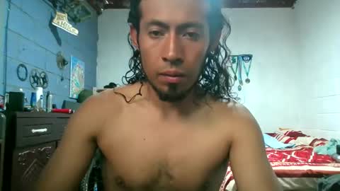 Snapshot of rockylittle10 chatting on 10-31-25, 09:16 rockylittle10 online show from 10-31-25, 09:16