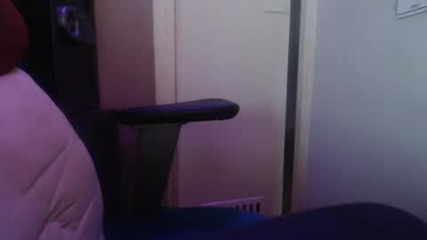 Snapshot of roctumx chatting on 11-24-25, 10:48 roctumx online show from 11-24-25, 10:48