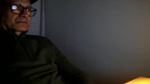 Snapshot of rodahot4 chatting on 05-03-26, 01:28 rodahot4 online show from 05-03-26, 01:28