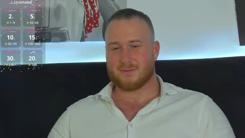 Snapshot of roddy_riss chatting on 01-06-25, 02:14 Roddy online show from 01-06-25, 02:14