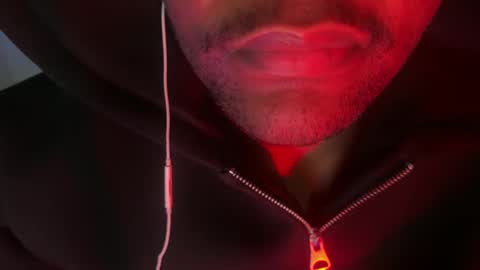 Snapshot of rodgerbanks chatting on 03-27-26, 05:45 rodgerbanks online show from 03-27-26, 05:45