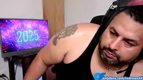 Snapshot of rodrixxx54 chatting on 01-01-25, 11:07 rodrixxx54 online show from 01-01-25, 11:07