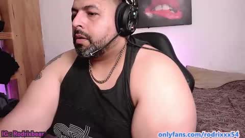 Snapshot of rodrixxx54 chatting on 09-16-25, 09:49 rodrixxx54 online show from 09-16-25, 09:49
