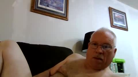 Snapshot of rodstud641 chatting on 12-04-25, 12:03 rodstud641 online show from 12-04-25, 12:03