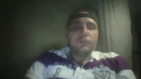 Snapshot of roger3600 chatting on 09-11-25, 12:22 Roger online show from 09-11-25, 12:22