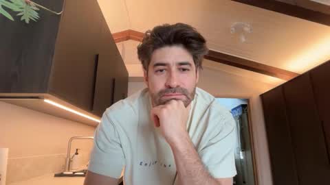 Roger Sterling online show from 02-19-26, 10:55