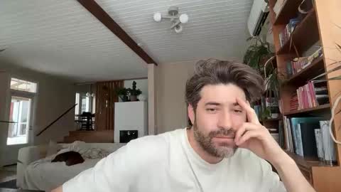 Roger Sterling online show from 02-27-26, 10:04