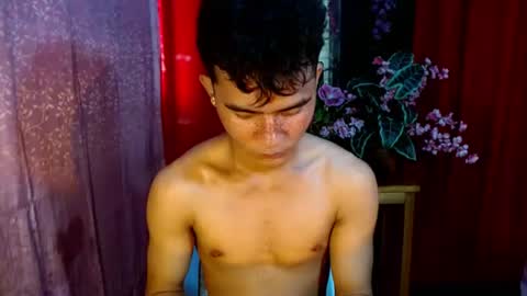 Snapshot of roianboyyy chatting on 07-20-26, 11:51 roianboyyy online show from 07-20-26, 11:51