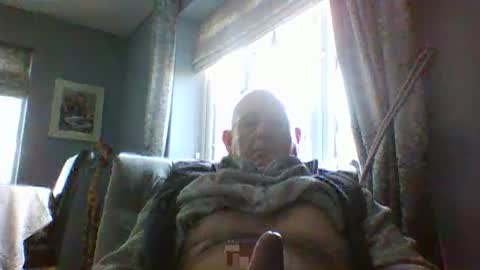 Snapshot of rokard121 chatting on 12-16-24, 10:40 rokard121 online show from 12-16-24, 10:40