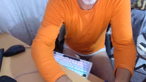 Snapshot of rokettttt chatting on 11-18-25, 09:19 rokettttt online show from 11-18-25, 09:19