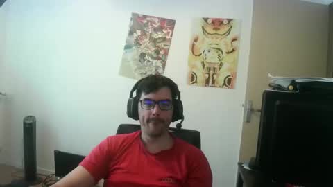 Snapshot of romainb72 chatting on 10-25-25, 08:11 romainb72 online show from 10-25-25, 08:11