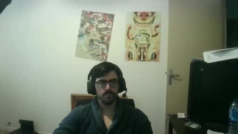 Snapshot of romainb72 chatting on 02-19-26, 07:48 romainb72 online show from 02-19-26, 07:48