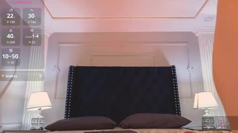   online show from 10-24-25, 12:01