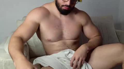 Snapshot of roman_lux chatting on 03-29-26, 05:51 Roman Lux online show from 03-29-26, 05:51