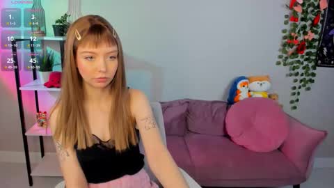 Dina online show from 03-13-26, 06:09