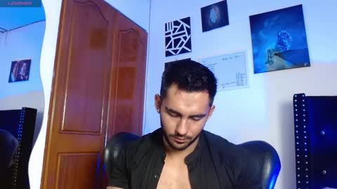 Roman online show from 03-19-26, 08:02