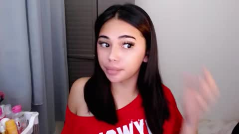 Snapshot of romantic_kath chatting on 03-21-26, 04:17 KATH online show from 03-21-26, 04:17