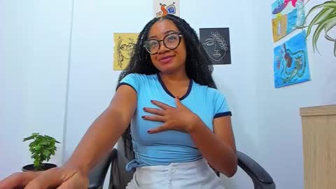 Snapshot of romantic_stargirl chatting on 03-02-25, 10:16 Is A Belle online show from 03-02-25, 10:16