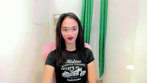 Snapshot of romanticslutxxx chatting on 09-22-25, 10:50 empress online show from 09-22-25, 10:50