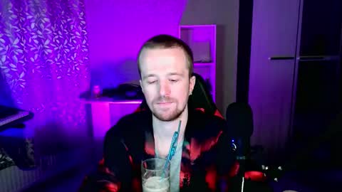 Snapshot of romantobizin chatting on 03-01-26, 10:01 Roman online show from 03-01-26, 10:01