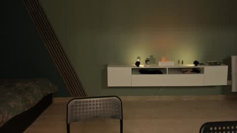 Romeo online show from 12-04-24, 02:31