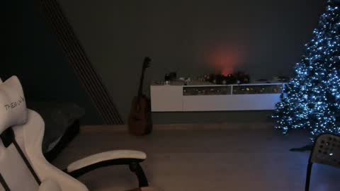 Romeo online show from 01-07-25, 06:59