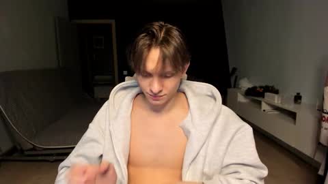 Romeo online show from 02-24-26, 07:12