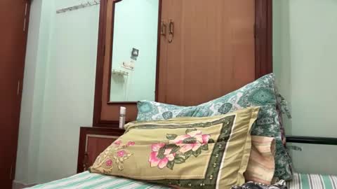 Snapshot of romeo_sam25 chatting on 02-03-26, 07:35 Romeo Sam online show from 02-03-26, 07:35