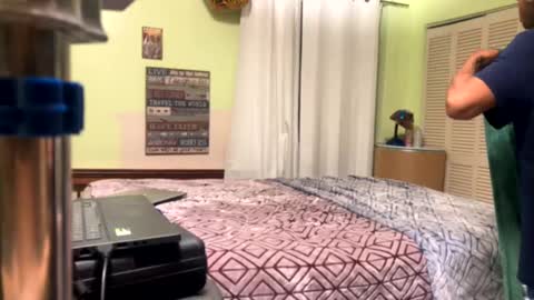 romeotyn online show from 02-25-25, 09:42