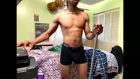 romeotyn online show from 02-27-25, 09:04