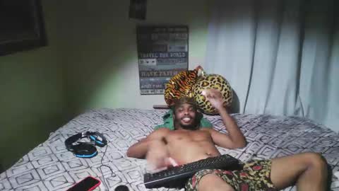 romeotyn online show from 10-01-25, 11:44