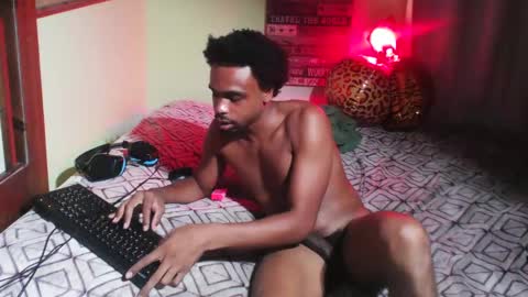 romeotyn online show from 10-13-25, 06:24