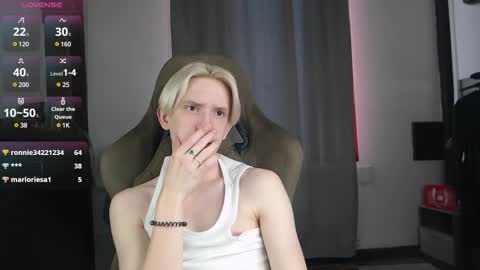 Snapshot of ron_vilsx chatting on 02-21-25, 08:51 ron vilsx online show from 02-21-25, 08:51
