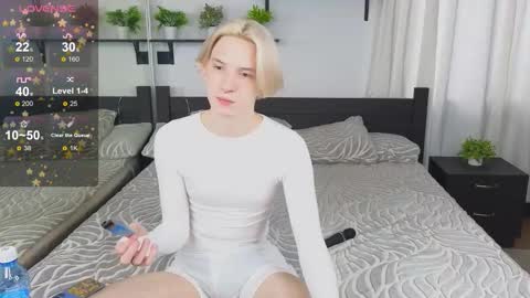 Snapshot of ron_vilsx chatting on 10-19-25, 06:25 ron vilsx online show from 10-19-25, 06:25