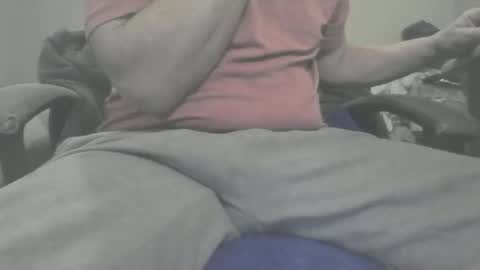 Snapshot of roney58 chatting on 02-02-25, 12:57 roney58 online show from 02-02-25, 12:57