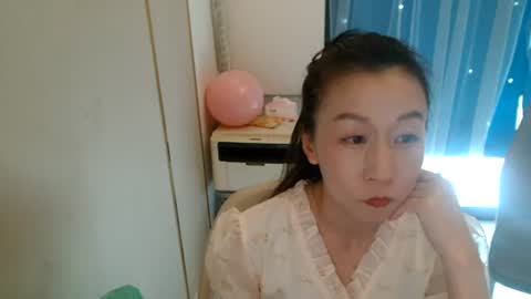Snapshot of rongrong0329 chatting on 07-07-26, 06:47 sui sui online show from 07-07-26, 06:47