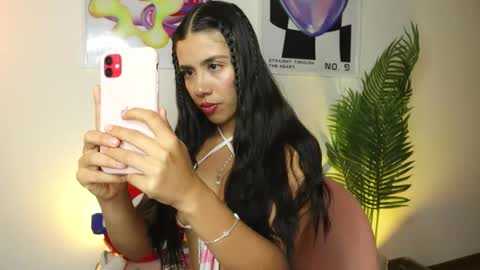 Snapshot of ronieeplay chatting on 02-26-26, 02:10 Roni online show from 02-26-26, 02:10