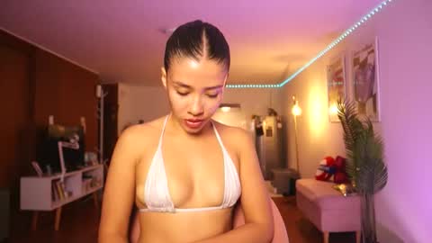 Snapshot of ronieeplay chatting on 03-09-26, 02:26 Roni online show from 03-09-26, 02:26