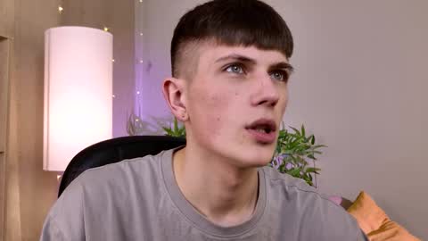 Snapshot of rony_winston chatting on 02-14-26, 07:21 Rony online show from 02-14-26, 07:21